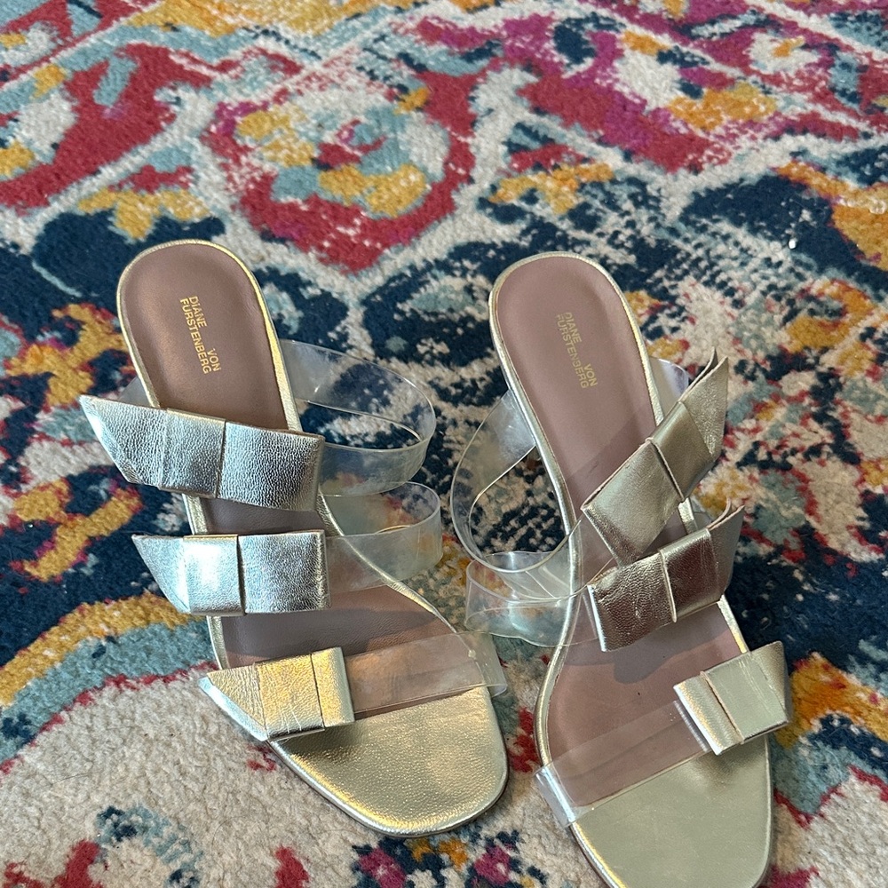 Diane Von Furstenberg Metallic Silver Sandals